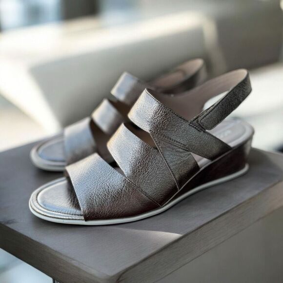 ECCO Shape Wedge Peep Toe Pebbled Leather Sandal Metallic 40 - Picture 5 of 10